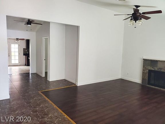 4th image of 913 Shadow Mountain Pl