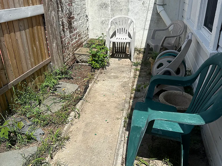 1112 Saville Ave #B — Photo 2