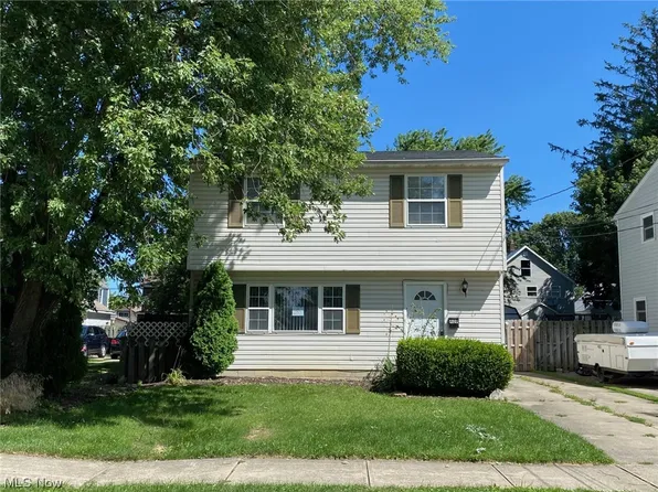 409 Orchard St, Fairport Harbor, OH 44077