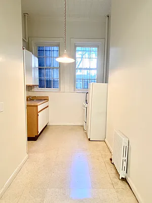 Rented by Brooklyn Heights Real Estate Inc | media 13