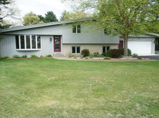 6411 Wazeecha Ave, Wisconsin Rapids, WI 54494