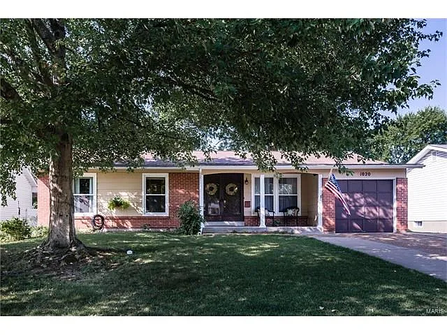 1020 Lees Ln photo 1