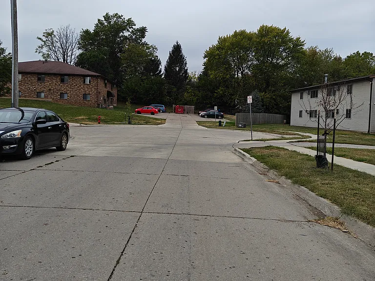 2437 Petsel Pl — Photo 9
