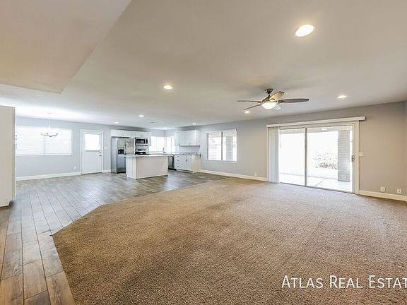 4th image of 5034 W Vogel Ave