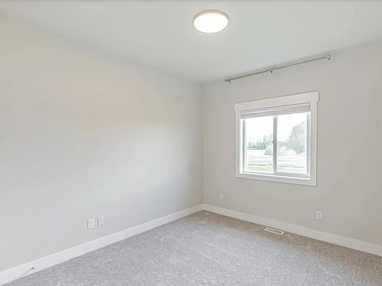 5622 Glass Mountain Blvd — Photo 18