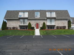 3624 Lakeshore Dr APT H12, Saint Joseph, MI 49085