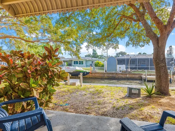 439 S Paula Dr S, Dunedin, FL