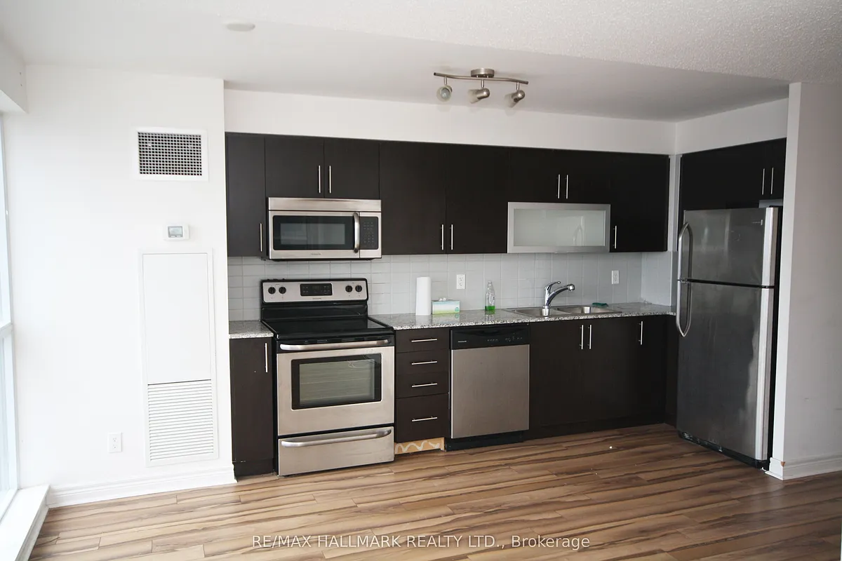 Building Photo - 50 Town Centre Ct #1710