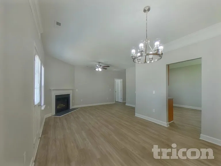 8326 Knapp Ct — Photo 3