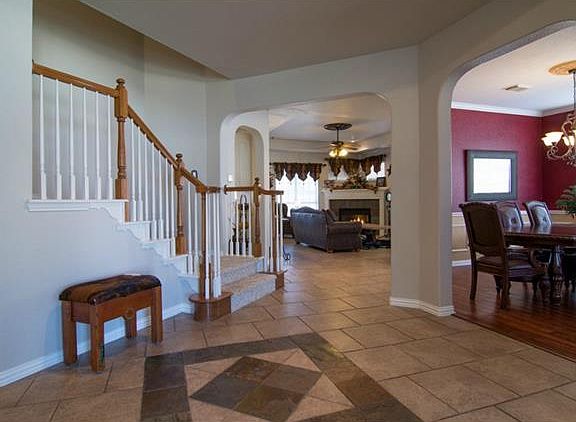 3rd image of 1404 Penny Ln