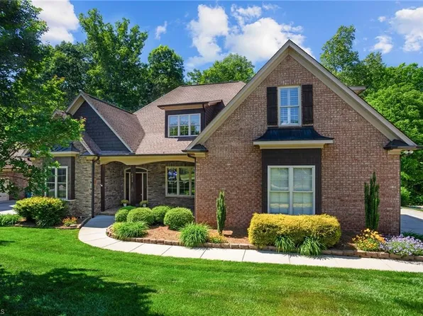 6312 Autumn Crest Ct, Summerfield, NC 27358