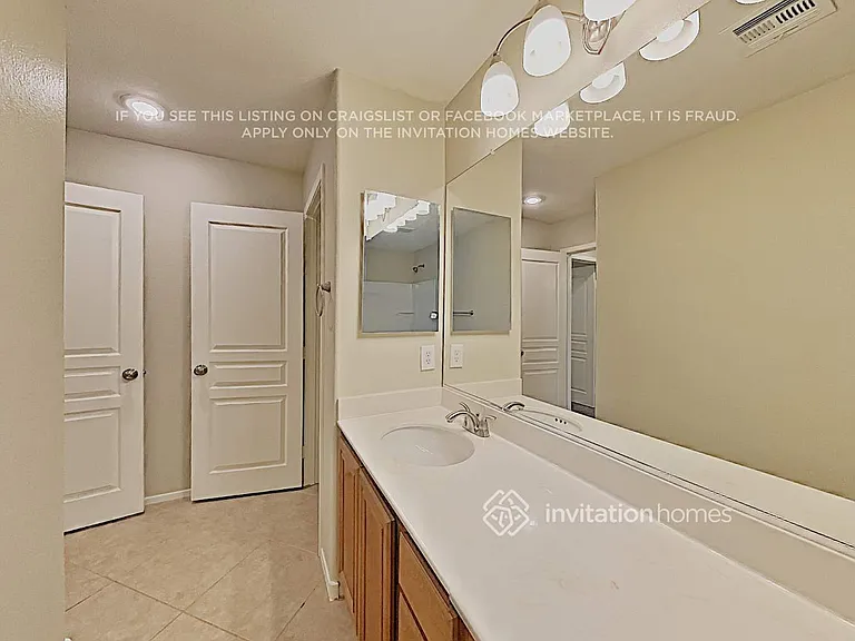 11675 Tierney Creek Dr — Photo 21
