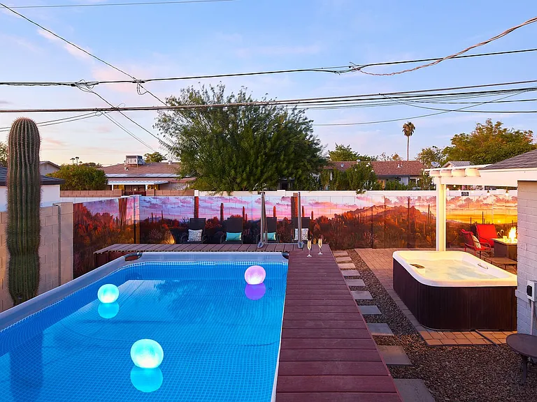 7702 E Verde Ln — Photo 2