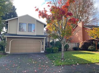 16036 NW Oak Hills Dr, Beaverton, OR