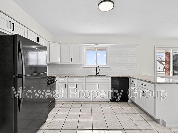 2nd image of 5165 Westwood Dr