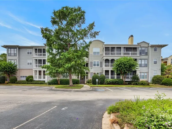 2526 Whitemarsh Way, Savannah, GA 31410