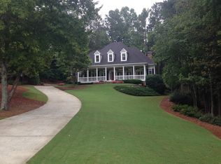 7040 Tangletree Dr, Roswell, GA 30075