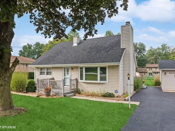 4N116 Norris Ave, West Chicago, IL 60185