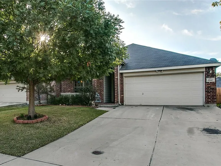 2867 Park Place Dr — Photo 15
