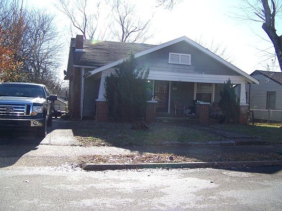 3rd image of 1710 Lawson Ave