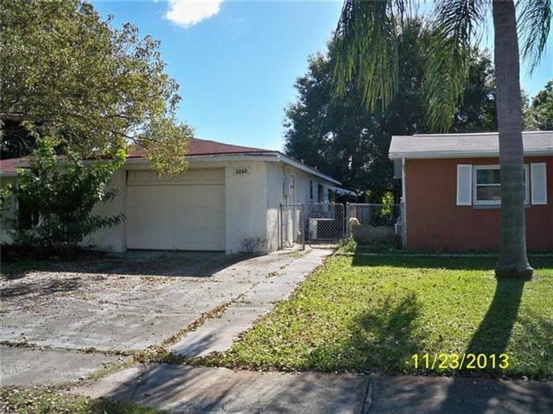 2nd image of 3250 Pinon Dr