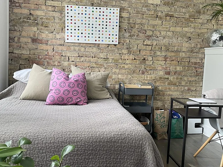 5827 N Ridge Ave #304 — Photo 8