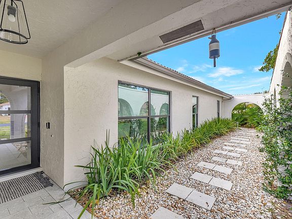 2nd image of 11361 Piping Rock Drive