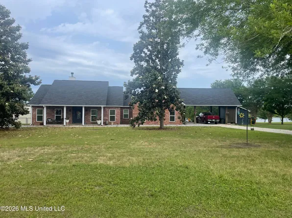 11232 Jason Dr, Pass Christian, MS 39571