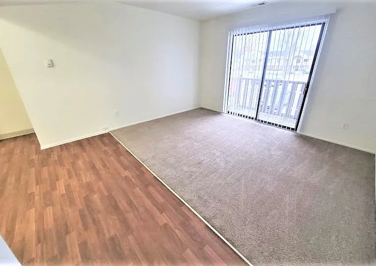 Woodland Place Apartments — Photo 41