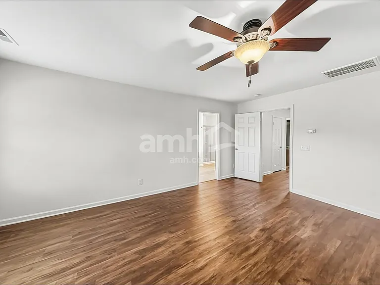 10103 Green Grass Rd — Photo 10