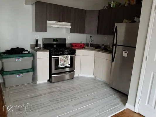 Rented by Rennit Inc. | media 30