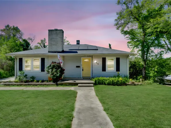 309 Pineview Dr, Pickens, SC 29671