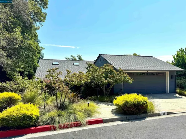 26 Sea Pines St, Moraga, CA 94556