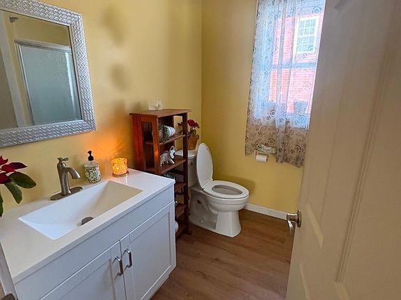 3rd image of 342 Thompson Hill Rd #1R
