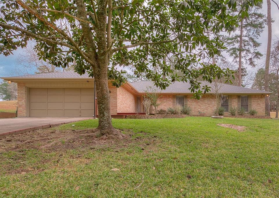 1st image of 119 Brookhollow Dr