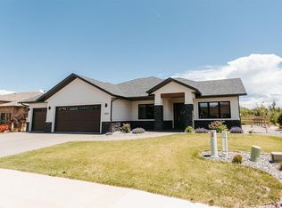 3901 Grand Mesa Dr, Montrose, CO 81403