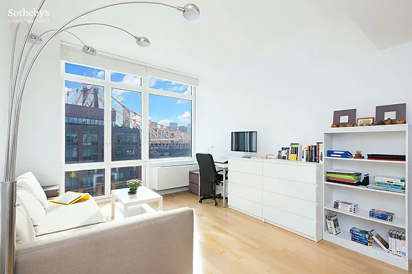 Rented by Sotheby's International Realty | media 1