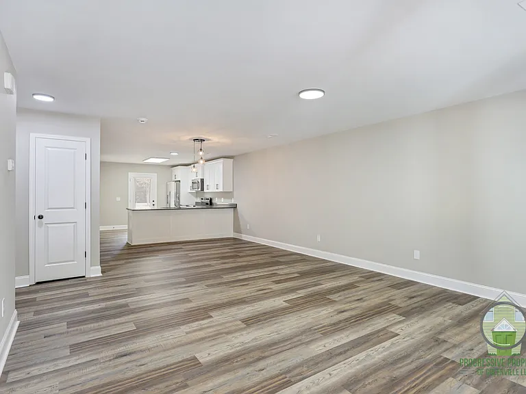 127 Lyman Lodge Rd — Photo 4