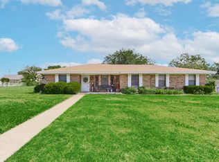 403 E Charles St, Decatur, TX 76234