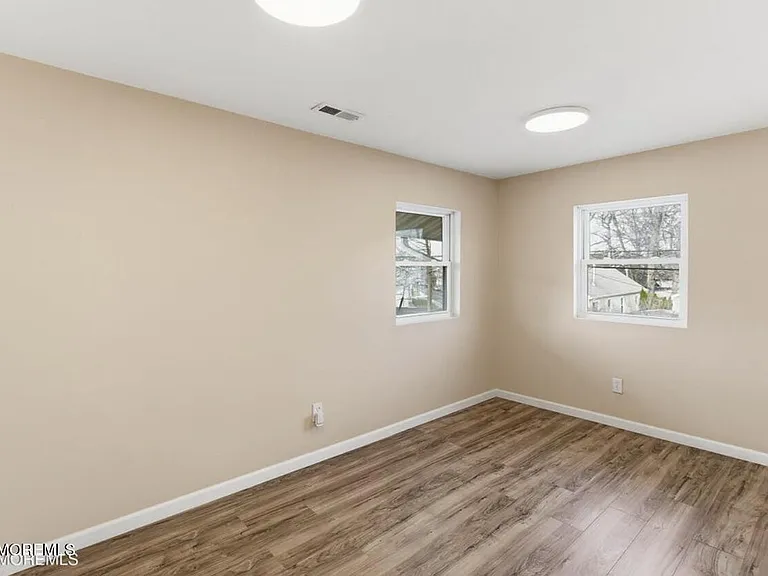 40 Twilight Ave #2 — Photo 9