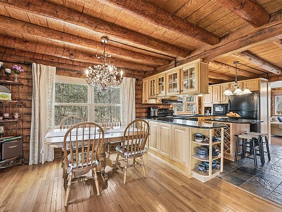 4th image of 335 Mingo Rd