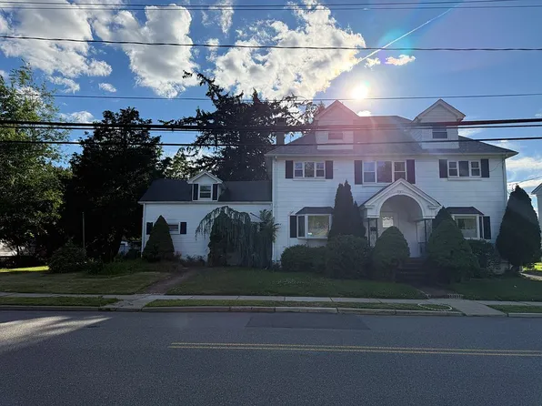 240 Boulevard, New Milford, NJ 07646