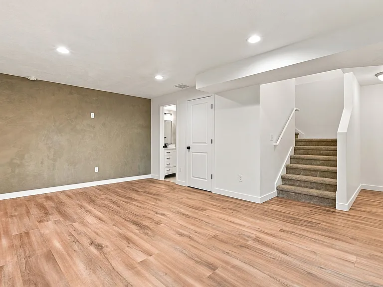 11472 S Andover Rd — Photo 13