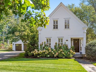 1088 Main St, Hingham, MA, 02043