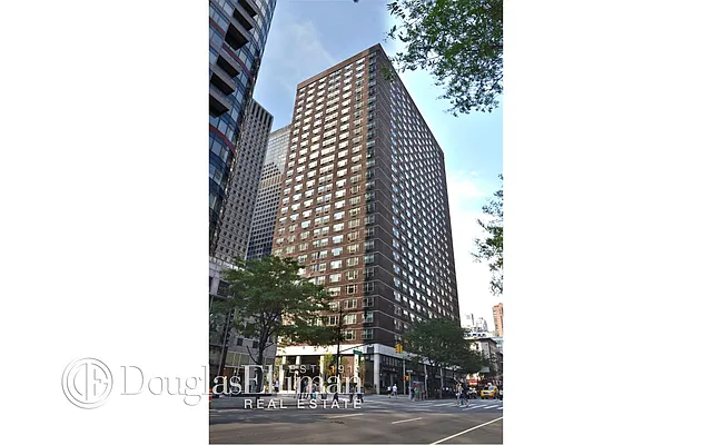 Sold by Douglas Elliman | media 13