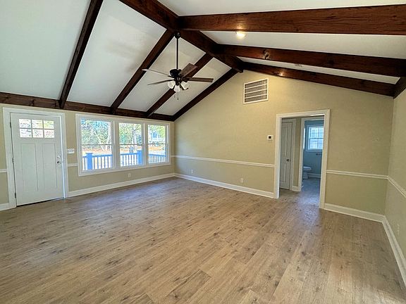 2nd image of 5410 Oak Dr