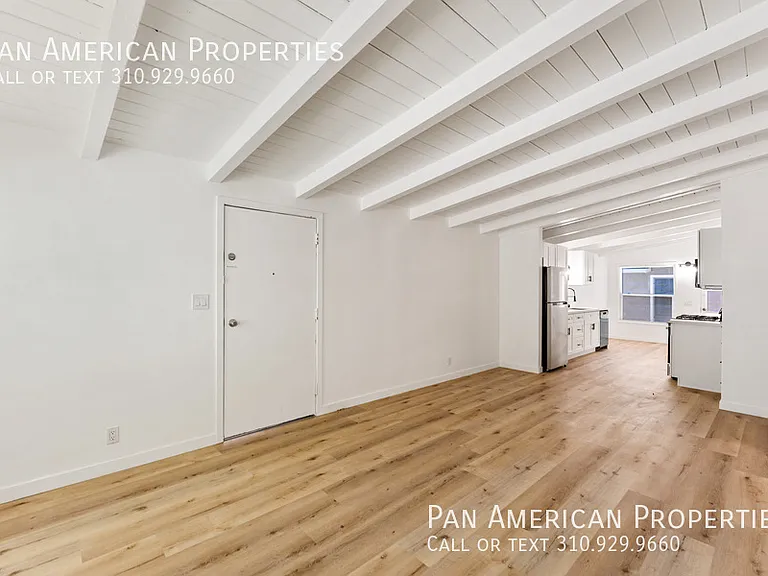 145 W Mayfair Ave — Photo 8