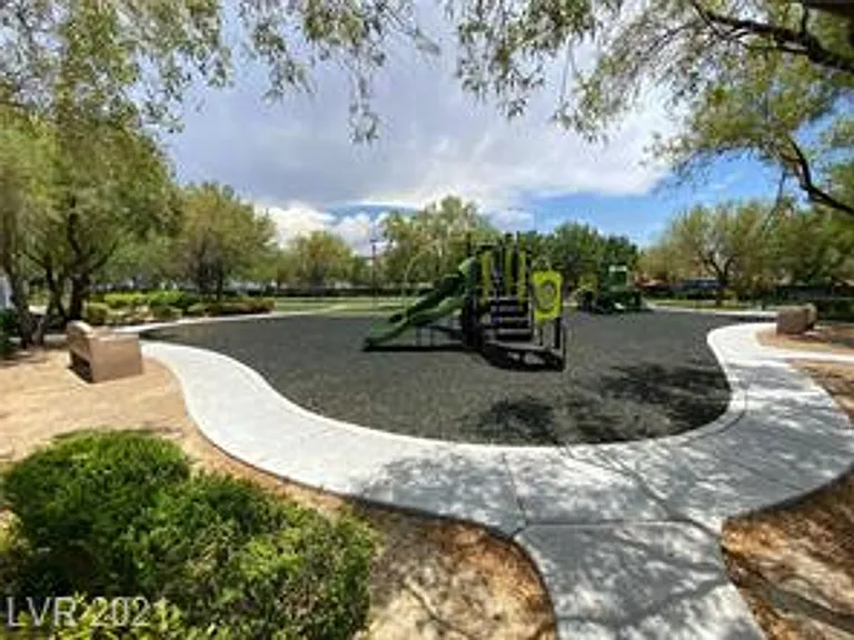 8516 Stuckey Ave — Photo 15