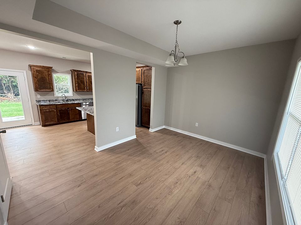 107 Front Room_06042025