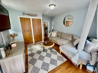 354 Hanover St #4, Boston, MA 02113